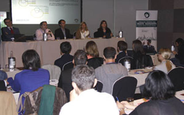 29,8% das empresas utilizam ferramentas de auto-reserva para viagens