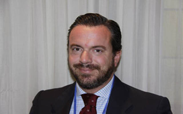 What are the minimum insurance coverages that a company should require from its means of payment?