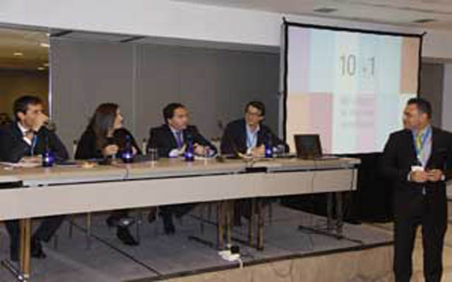 The challenge for companies is to integrate technology in the face of the boom in travel apps