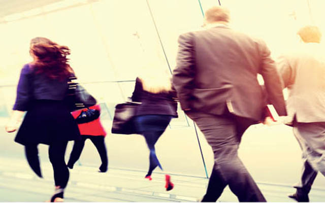 How to manage information to control corporate travel expenses