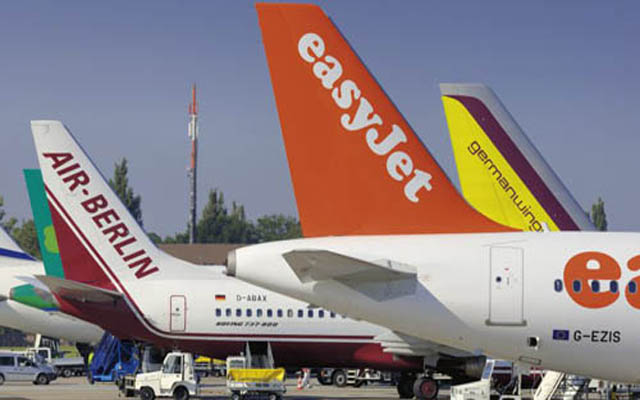 Low cost airlines gain more passengers than traditional airlines