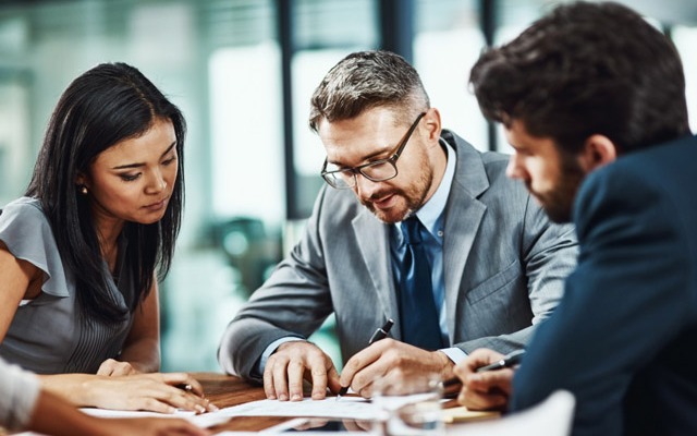 Sourcing of meetings and groups, the new HRS service for companies