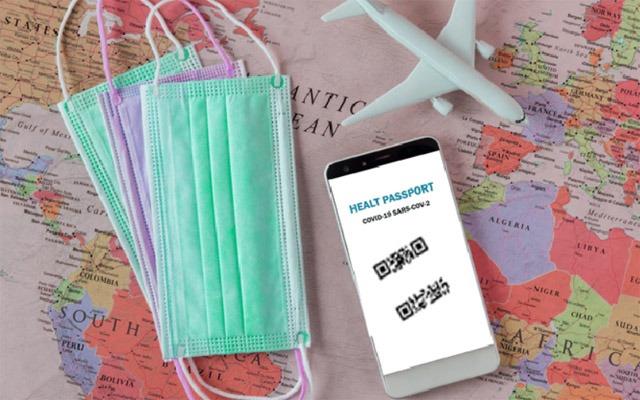 Health passport pits economists, doctors and legal experts against each other