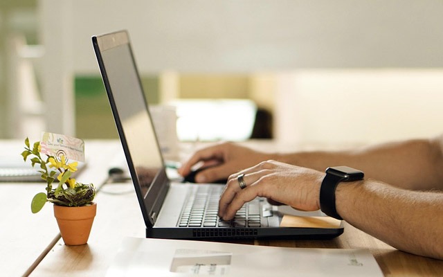 The vast majority of business travelers do not know what their company's TMC is.