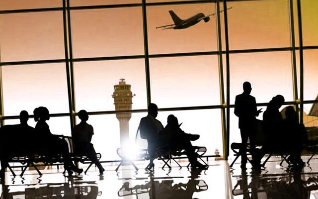 One in three passengers took off late in Europe last year