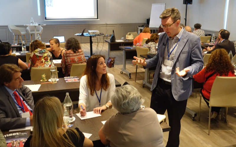 Cómo mejorar las relaciones entre departamentos involucrados en los viajes_MADRID