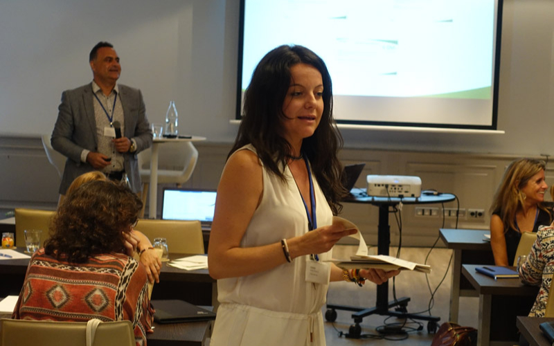 Cómo mejorar las relaciones entre departamentos involucrados en los viajes_MADRID