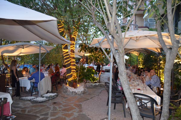 Evento lúdico anual_Cata de Vinos_Terraza-Jardín El Caldero_MADRID