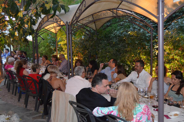 Evento lúdico anual_Cata de Vinos_Terraza-Jardín El Caldero_MADRID