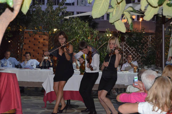 Evento lúdico anual_Cata de Vinos_Terraza-Jardín El Caldero_MADRID