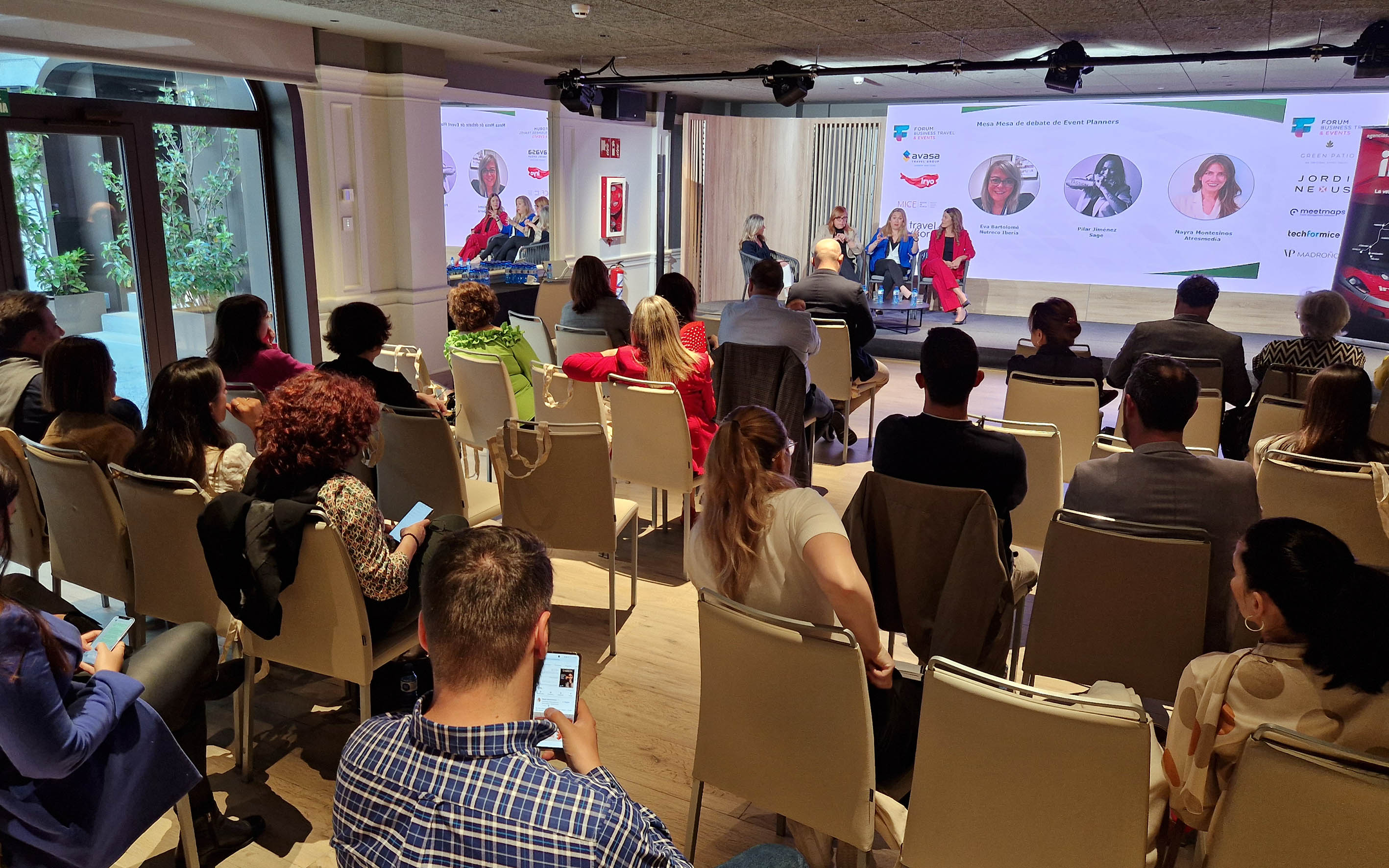 La humanización de los eventos corporativos en la era de la tecnología_Madrid