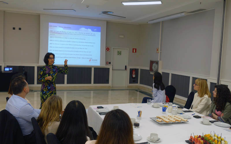 Los Desayunos_Claves para gestionar los viajes de empresa en China_BARCELONA