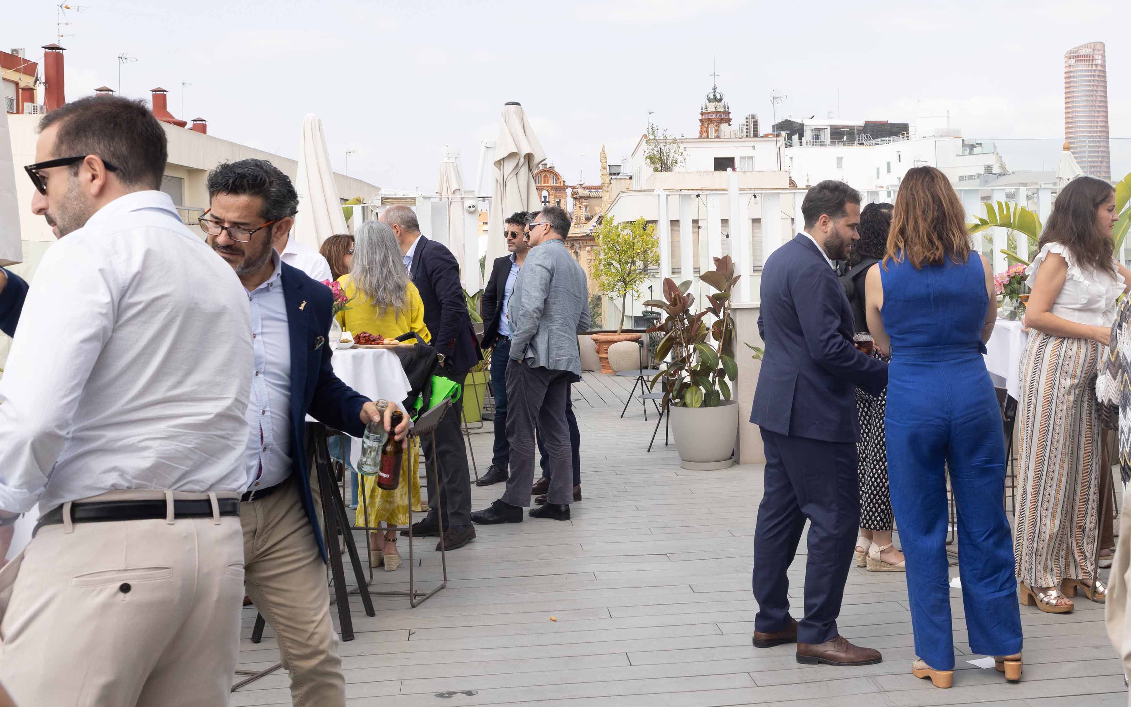 Business Travel in 2025. How to contain the price escalation?_Sevilla